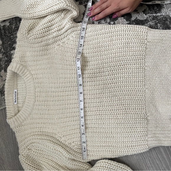 Reformation Puff Sleeve 100% Baby Alpaca Chunky sweater, 3/4 Sleeve, Ivory S - Picture 3 of 4